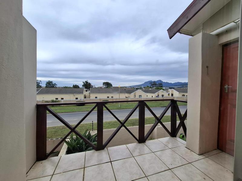 To Let 3 Bedroom Property for Rent in Fairview Golf Estate Western Cape